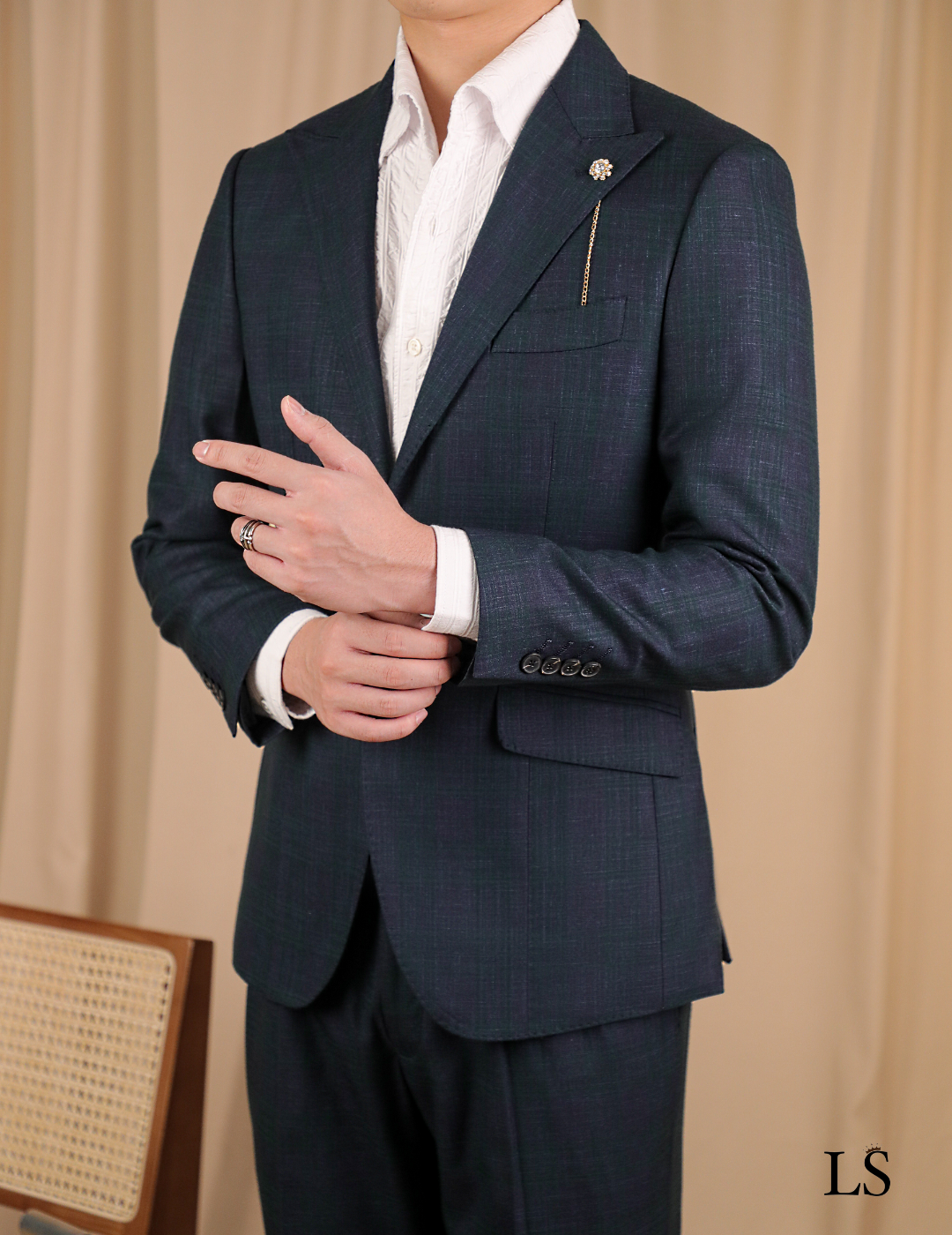 Traje dos botones Arezzo