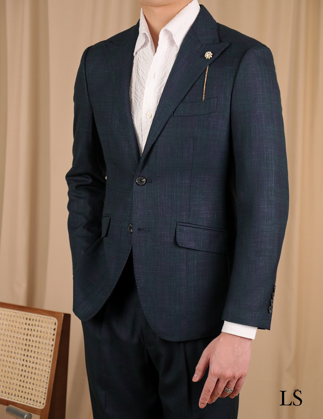 Traje dos botones Arezzo