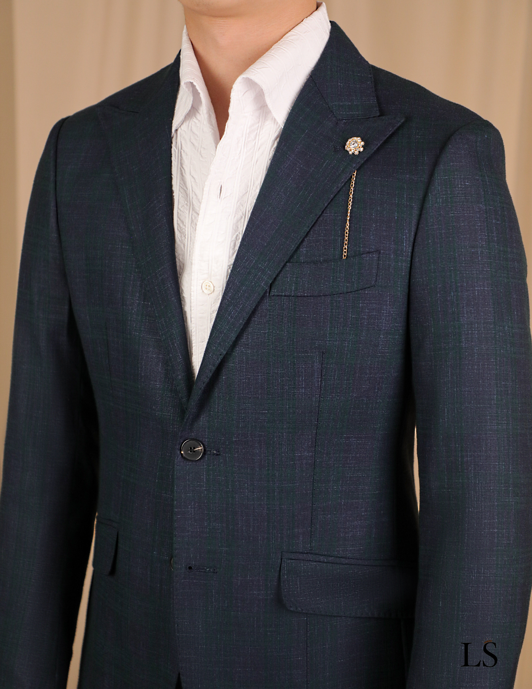 Traje dos botones Arezzo