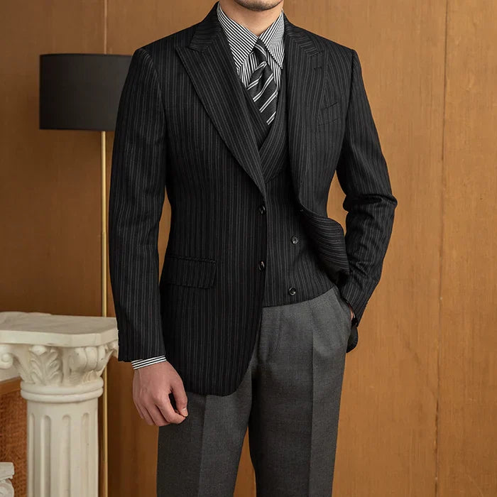 Blazer de dos botones a rayas gris oscuro